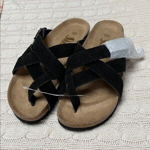 New SHELN Black Cross-Strap Women's Sandals Thongs cork footbed Sz 7 buckle